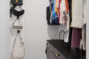 241 S 6th St, Philadelphia, PA 19106 - Photo 11