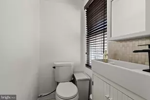 2118 N Wanamaker St, Philadelphia, PA 19131 - Photo 13
