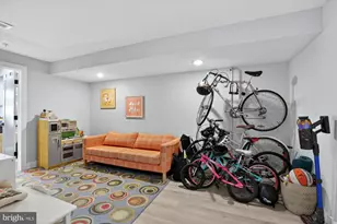 722 E Thompson St, Philadelphia, PA 19125 - Photo 17