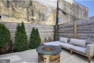 722 E Thompson Street, Philadelphia, PA 19125 - Photo 15