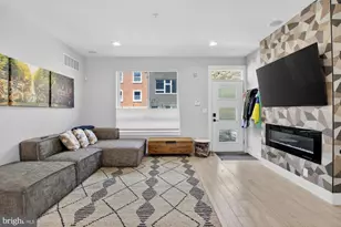 722 E Thompson St, Philadelphia, PA 19125 - Photo 3