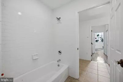 752 S 15th Street, Philadelphia, PA 19146 - Photo 15