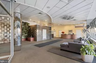 1100 Vine St, Philadelphia, PA 19107 - Photo 3