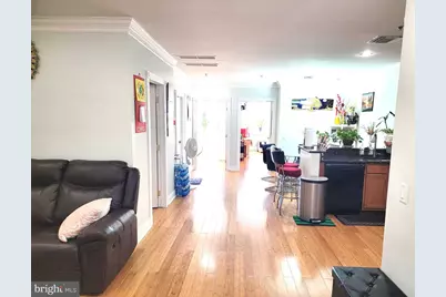 1100 Vine Street #P301, Philadelphia, PA 19107 - Photo 13