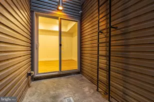 518 W Montgomery Ave, Philadelphia, PA 19122 - Photo 29