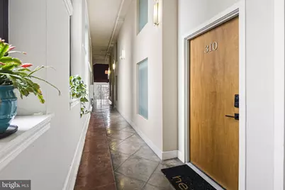 1201 Fitzwater Street #310, Philadelphia, PA 19147 - Photo 15