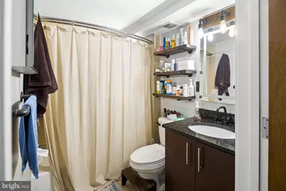 1201 Fitzwater Street #310, Philadelphia, PA 19147 - Photo 11