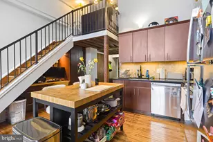 1201 Fitzwater St, Philadelphia, PA 19147 - Photo 3