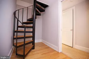 421 S 20th St, Philadelphia, PA 19146 - Photo 31