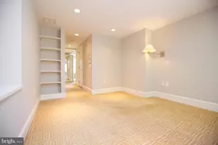 421 S 20th St, Philadelphia, PA 19146 - Photo 29