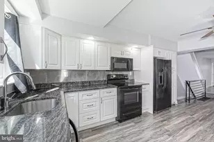 1920 Fitzgerald St, Philadelphia, PA 19145 - Photo 7