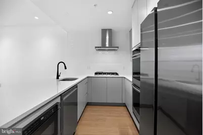 635 N 7th St #B4B, Philadelphia, PA 19123 - Photo 9