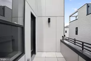 635 N 7th St, Philadelphia, PA 19123 - Photo 17