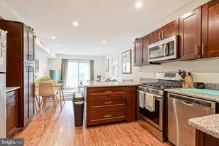 1926 Bainbridge St, Philadelphia, PA 19146 - Photo 7