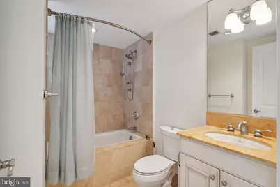 1701 Locust Street #2017, Philadelphia, PA 19103 - Photo 7