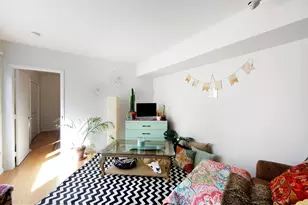 447 Fairmount Ave, Philadelphia, PA 19123 - Photo 3