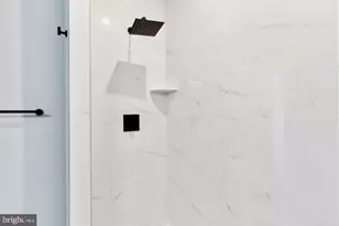 3037 W Sedgley Ave, Philadelphia, PA 19121 - Photo 11