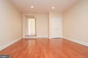 1927 S 10th St, Philadelphia, PA 19148 - Photo 3