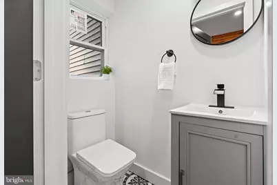 1304 S Hicks Street, Philadelphia, PA 19146 - Photo 17