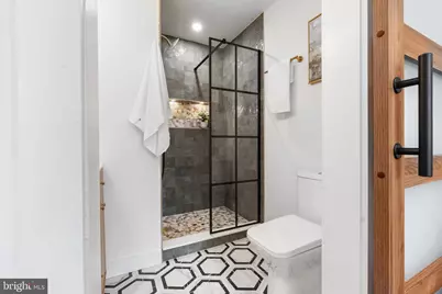 1304 S Hicks Street, Philadelphia, PA 19146 - Photo 31