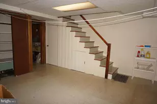 9115 Ferndale St, Philadelphia, PA 19115 - Photo 27