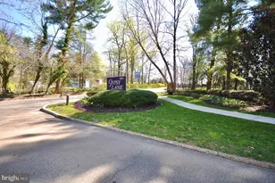 4000 Gypsy Ln, Philadelphia, PA 19129 - Photo 3