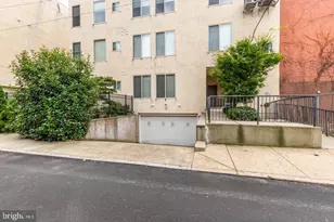 1241 Buttonwood St, Philadelphia, PA 19123 - Photo 41