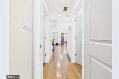 1241 Buttonwood Street #4C, Philadelphia, PA 19123 - Photo 19