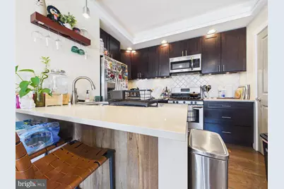 1241 Buttonwood Street #4C, Philadelphia, PA 19123 - Photo 9