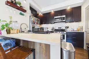 1241 Buttonwood St, Philadelphia, PA 19123 - Photo 9