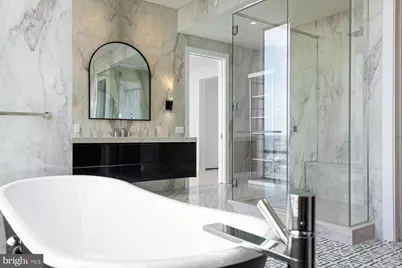 1911 Walnut St #4402, Philadelphia, PA 19103 - Photo 17