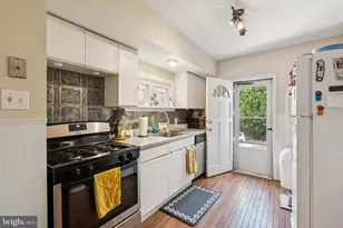 103 Kingsley St, Philadelphia, PA 19127 - Photo 9