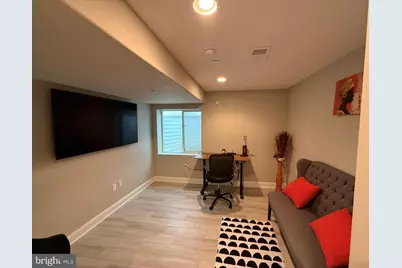 2131 N 10th Street, Philadelphia, PA 19122 - Photo 9