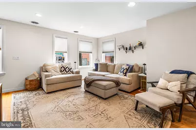 924 N 27th Street, Philadelphia, PA 19130 - Photo 7