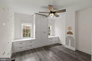 2547 Collins St, Philadelphia, PA 19125 - Photo 9