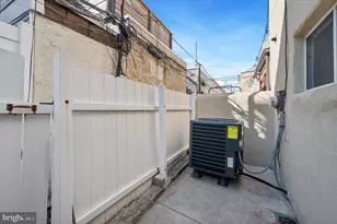 2544 S Watts St., Philadelphia, PA 19148 - Photo 25