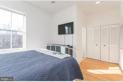 1731 Wallace Street #201, Philadelphia, PA 19130 - Photo 19