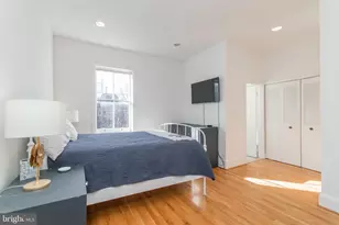 1731 Wallace St, Philadelphia, PA 19130 - Photo 17