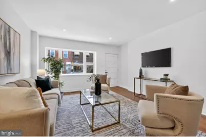 1732 S 8th Street, Philadelphia, PA 19148 - Photo 3