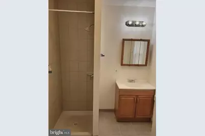 2326 Fitzwater Street, Philadelphia, PA 19146 - Photo 13