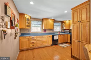 137 Meadow Ln, Philadelphia, PA 19154 - Photo 7