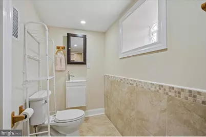 757 S 51st Street, Philadelphia, PA 19143 - Photo 17