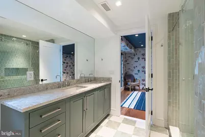 815 S 20th Street, Philadelphia, PA 19146 - Photo 17