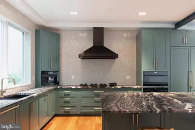 815 S 20th Street, Philadelphia, PA 19146 - Photo 9