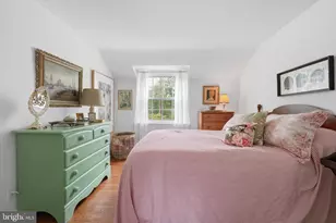 233 E Evergreen Ave, Philadelphia, PA 19118 - Photo 11