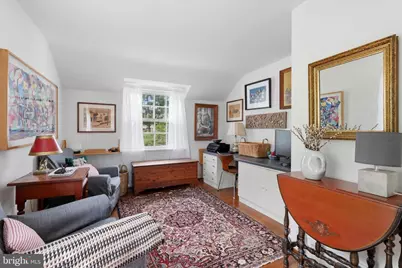 233 E Evergreen Avenue, Philadelphia, PA 19118 - Photo 9