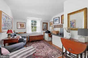 233 E Evergreen Ave, Philadelphia, PA 19118 - Photo 9