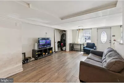 1227 W Champlost Avenue, Philadelphia, PA 19141 - Photo 7