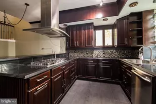 822 N Ringgold St, Philadelphia, PA 19130 - Photo 3