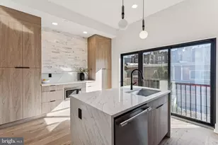 739 N Capitol St, Philadelphia, PA 19130 - Photo 49